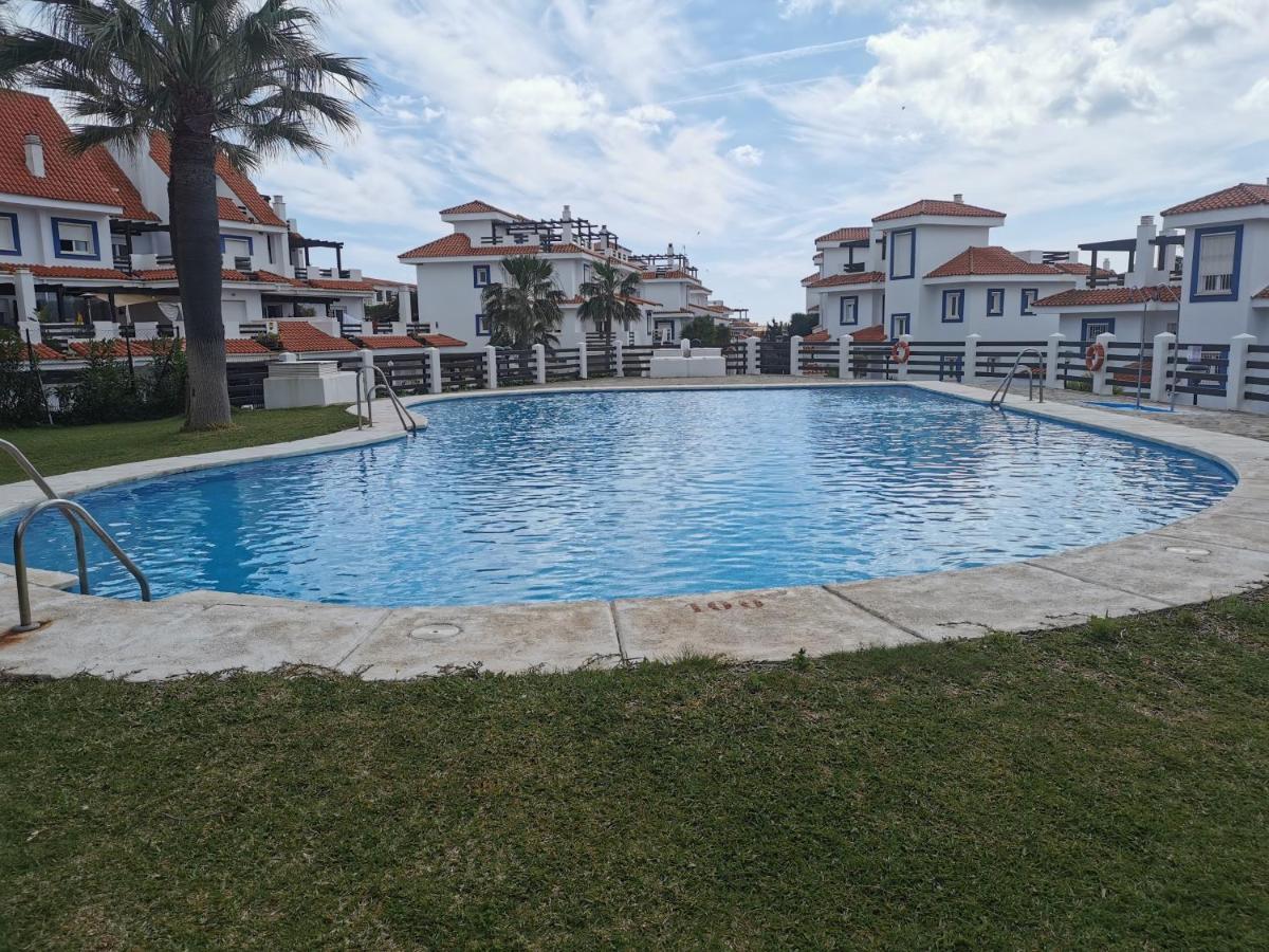 דירות Manilva House מראה חיצוני תמונה